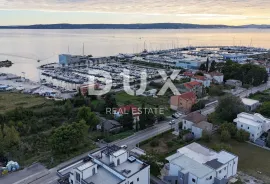 SPLIT, KAŠTEL GOMILICA - Vrhunski penthouse s prekrasnim pogledom na more!, Kaštela, Διαμέρισμα