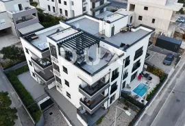 SPLIT, KAŠTEL GOMILICA - Vrhunski penthouse s prekrasnim pogledom na more!, Kaštela, Διαμέρισμα