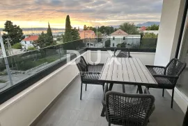 SPLIT, KAŠTEL GOMILICA - Vrhunski penthouse s prekrasnim pogledom na more!, Kaštela, Διαμέρισμα