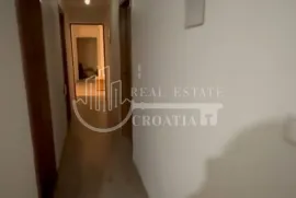 Najam, Jakuševac, sobe sa režijama i parkiranjem 230eur po osobi, Zagreb, Daire