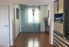 Rijeka, Škurinje, Stan od 72 m2, 2S+DB, Rijeka, Flat