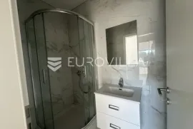 Medulin, novogradnja, svijetli trosoban stan NKP 53 m2 na 1. katu, odličnoj  poziciji, Medulin, Appartment