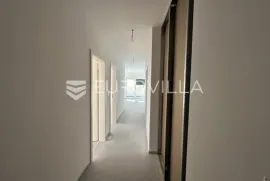 Medulin, novogradnja, svijetli trosoban stan NKP 53 m2 na 1. katu, odličnoj  poziciji, Medulin, Appartment