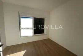 Medulin, novogradnja, svijetli trosoban stan NKP 53 m2 na 1. katu, odličnoj  poziciji, Medulin, Appartment