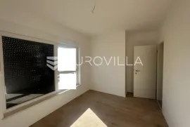 Medulin, novogradnja, svijetli trosoban stan NKP 53 m2 na 1. katu, odličnoj  poziciji, Medulin, Appartment