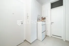 Zagreb, Špansko jednosoban stan, PRVI NAJAM, parking, Zagreb, Appartment