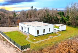 Istra, Labin - novogradnja s bazenom u prirodi, 137 m2, Labin, Famiglia