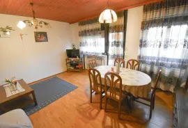 Zagreb, Dubrava, stan 56 m2 u Trnovčici, Zagreb, Wohnung