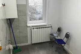 NOVOUREĐENI STAN-TREŠNJEVKA 23m2, Zagreb, Appartamento