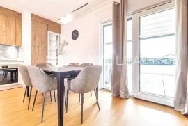 Zagreb, Donje svetice, luksuzan penthouse NKP 93 m2, Zagreb, Kвартира