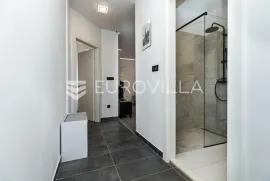 Split, Grad, atraktivan stan na odličnoj lokaciji, Split, Appartement