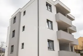 Novi Vinodolski - stan na 1. katu S4 novogradnja 66m2, Novi Vinodolski, Wohnung