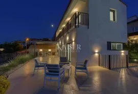 Otok Krk, Vrbnik- moderna vila 127m2 panoramskim pogledom, Vrbnik, Famiglia