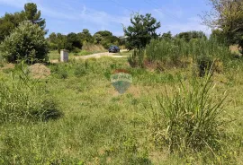 Istra, Banjole - zemljište sa građevinskom dozvolom, Medulin, Land