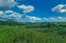 Grožnjan, kuća 145m2 sa panoramskim pogledom na Motovun, Grožnjan, Дом