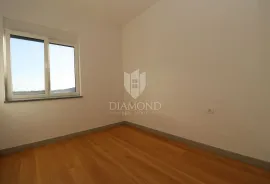 Stan u Volmama sa spektakularnim pogledom na more, Medulin, Appartement