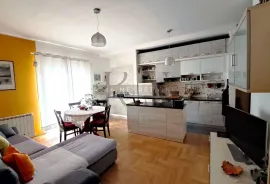 PRODAJA,STAN,ZAGREB-NOVI ZAGREB ISTOK -VELIKO POLJE ,4S,BALKON,VRT,SPREMIŠTE,PARKING, Zagreb, Appartment