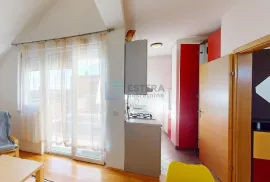 Stan Prodaja, Kajzerica, Južna obala II, dvoetažni 72 m2, Zagreb, Appartment