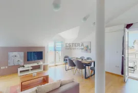 Apartmanska kuća s 10 app i bazen!, Zadar - Okolica, Casa