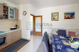 Kuće prodaja Ugljan 238 m2 + 112 m2 + velika okućnica, Preko, Casa