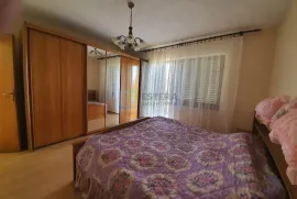 KUĆA S GOSPODARSKIM OBJEKTIMA PARUŽEVAC 400 m2 79.500 €, Dubrava, Kuća