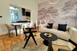 OPATIJA, CENTAR - novouređeni stan s dva balkona, Opatija, Appartment