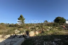 Šibenik, Bilice, građevinsko zemljište s pogledom na more, 2826 m², Šibenik - Okolica, أرض