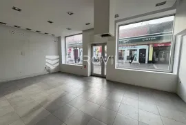 Đakovo, Centar, višenamjenski poslovni prostor 50 m2, Đakovo, العقارات التجارية