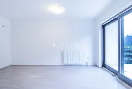 Opatija, Pobri – Stan 2S+DB s terasom i duplom garažom, Matulji, Apartamento