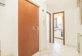 Opatija, Pobri – Stan 2S+DB s terasom i duplom garažom, Matulji, Apartamento