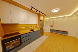 Trosoban renoviran stan 55m2, Novi Grad, Sarajevo Novi Grad, Appartamento