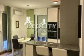 Novi Sad, Cara Dušana, , 2.5, 58m2, Novi Sad - grad, Appartement