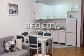 Novi Sad, Bulevar patrijarha Pavla, , 1.5, 40m2, Novi Sad - grad, Appartement