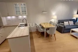 Zagreb, Britanski trg-novogradnja, predivan trosoban stan NKP 80 m2, Zagreb, Appartement