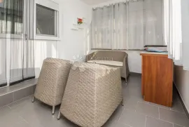 Apartman na Viru, Vir, Appartamento