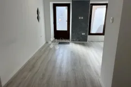 RIJEKA,CENTAR PP 23.29m2, Rijeka, Propiedad comercial