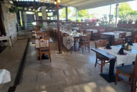 Umag, Restoran 190 m2 na premium lokaciji!, Umag, Immobili commerciali