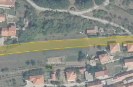 Građevinsko zemljište, Sinj, 2.200 m2, Sinj, Arazi