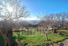 KAMENA KUĆA SA PREDIVNIM POGLEDOM NA MORE, Raša, Kuća