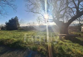 KAMENA KUĆA SA PREDIVNIM POGLEDOM NA MORE, Raša, Maison