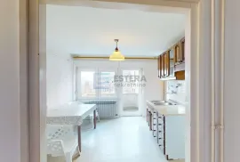 Stan PRODAJA  Trešnjevka 52 m2 IV kat, Zagreb, Flat