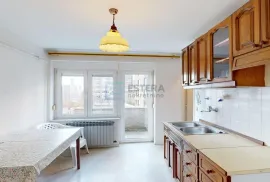 Stan PRODAJA  Trešnjevka 52 m2 IV kat, Zagreb, Flat