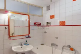 Stan PRODAJA  Trešnjevka 52 m2 IV kat, Zagreb, Flat