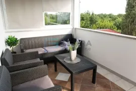 PRODAJA kuća za odmor 160 m2, bazen, Perušić Benkovački, Benkovac, Casa