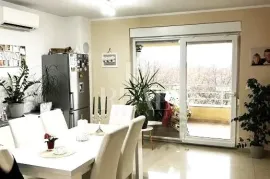 Šijana noviji dvetažni stan 100m2, 3ss+db !, Pula, Appartment