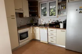 Krnjevo, adaptirani 3S+DB, jug, lođa, pogled!!, Rijeka, Apartamento