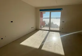 APARTMANI U NOVOGRADNJI UDALJENI 200 m OD MORA - SELINE, Starigrad, شقة