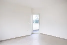 Otok Krk, Malinska - apartman 34 m2, 1S+DB, Malinska-Dubašnica, Stan