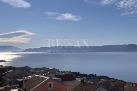 Crikvenica - stan u novogradnji s panoramskim pogledom, Crikvenica, Stan