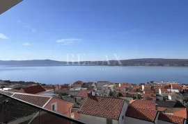 Crikvenica - stan u novogradnji s panoramskim pogledom, Crikvenica, Stan